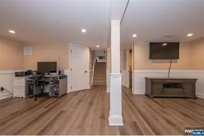 51 Carlisle Road, Wayne, NJ 07470 - Photo 26