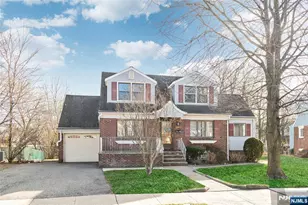 27-10 Urban Pl, Fair Lawn, NJ 07410 - Photo 2