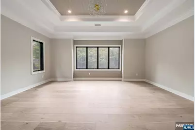 455 Sunset Avenue, Haworth, NJ 07641 - Photo 32