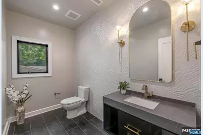 455 Sunset Avenue, Haworth, NJ 07641 - Photo 20