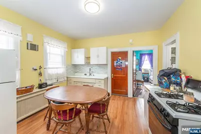 157 Van Riper Avenue, Clifton, NJ 07011 - Photo 22
