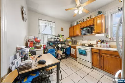 85 Arlington Avenue, Jersey City, NJ 07305 - Photo 10