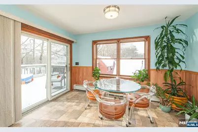 573 Wyckoff Avenue, Mahwah, NJ 07430 - Photo 10