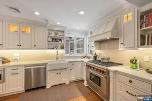 139 Central Ave, Glen Rock, NJ 07452 - Photo 8