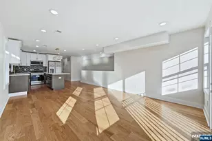 747 S 11th St, Newark, NJ 07103 - Photo 30