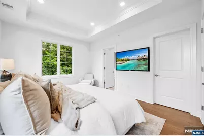 24 Gabriel Court 24 #24, Paramus, NJ 07652 - Photo 18