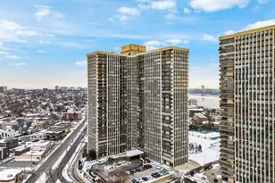 300 Winston Dr 2220, Cliffside Park, NJ 07010 - Photo 40