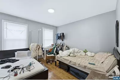 68 Kearny Street, Newark, NJ 07104 - Photo 8