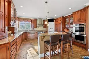 108 Hamilton Trail, Totowa, NJ 07512 - Photo 16