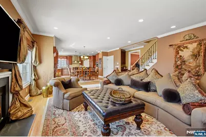 108 Hamilton Trail, Totowa, NJ 07512 - Photo 24