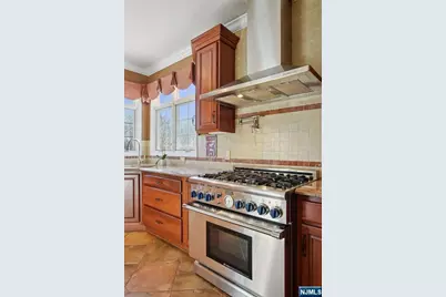 108 Hamilton Trail, Totowa, NJ 07512 - Photo 20