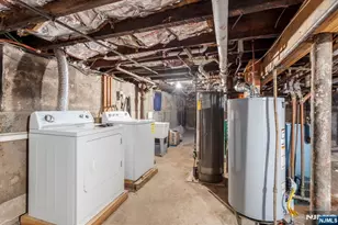 7 Edison Pl, East Rutherford, NJ 07073 - Photo 32