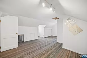 400 Valmere Ave, Piscataway Township, NJ 08854 - Photo 18