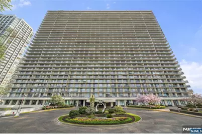 1530 Palisade Avenue 23E #23E, Fort Lee, NJ 07024 - Photo 1