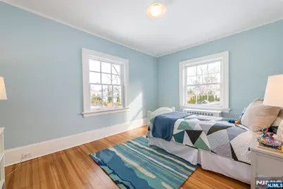 25 Melrose Place, Montclair, NJ 07042 - Photo 30