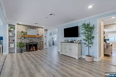 14 Oneida Trail, Wayne, NJ 07470 - Photo 4