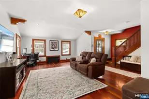 46 Payne Ave, Midland Park, NJ 07432 - Photo 8