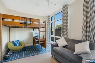 316 Park Ave 2, Hoboken, NJ 07030 - Photo 18