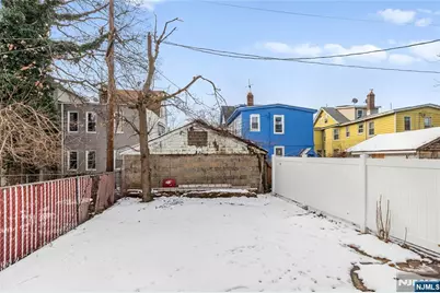 216 Renner Avenue, Newark, NJ 07112 - Photo 24