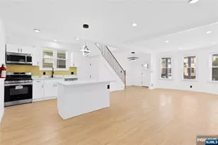 216 Renner Ave, Newark, NJ 07112 - Photo 2