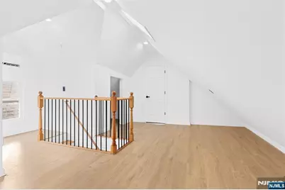 216 Renner Avenue, Newark, NJ 07112 - Photo 14
