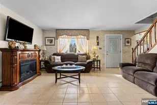 22 Cliff Hill Rd, Clifton, NJ 07013 - Photo 4