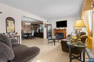 22 Cliff Hill Rd, Clifton, NJ 07013 - Photo 2