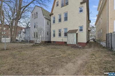 29 Cedar Avenue, Newark, NJ 07106 - Photo 26