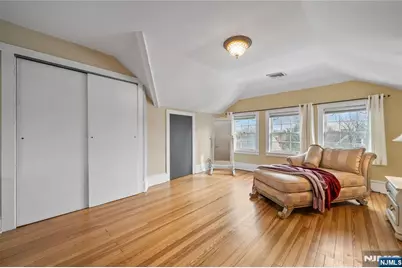 225 Hillside Avenue, Nutley, NJ 07110 - Photo 40