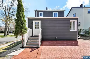648 9th St, Carlstadt, NJ 07072 - Photo 32