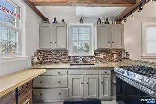 15 Godfrey Ave, Roseland, NJ 07068 - Photo 12