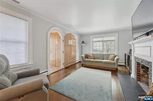 15 Godfrey Ave, Roseland, NJ 07068 - Photo 2
