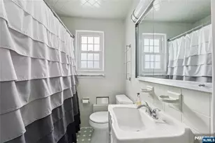 15 Godfrey Ave, Roseland, NJ 07068 - Photo 26