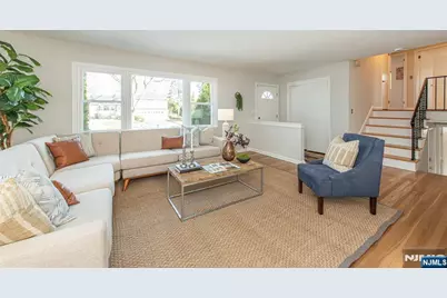 33 Tuers Place, Montclair, NJ 07043 - Photo 8