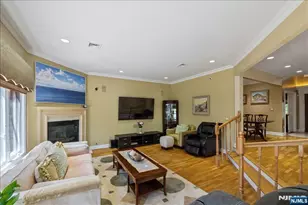 54 Van Nostrand Ave, Englewood Cliffs, NJ 07632 - Photo 8