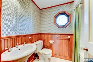 15 Overlook Rd, Caldwell, NJ 07006 - Photo 20