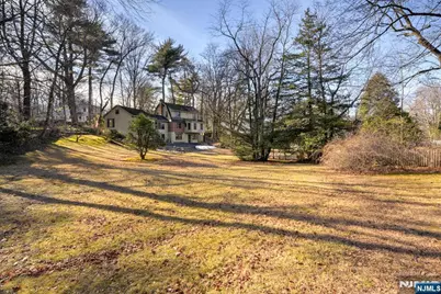 15 Overlook Road, Caldwell, NJ 07006 - Photo 22