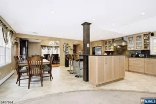 61 Carlisle Rd, Wayne, NJ 07470 - Photo 4