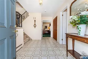 686 Kennedy Dr, Washington Township, NJ 07676 - Photo 4