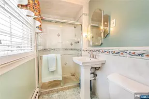 686 Kennedy Dr, Washington Township, NJ 07676 - Photo 22