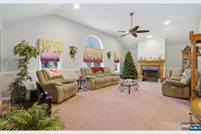 641 Quinton Avenue, Kenilworth, NJ 07033 - Photo 6