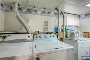 284 West End Ave, Newark, NJ 07106 - Photo 26