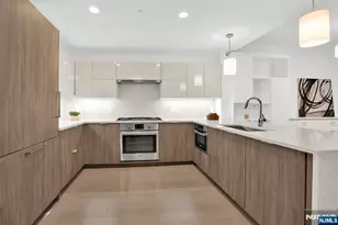 9 Ave At Port Imperial 605, West New York, NJ 07093 - Photo 2