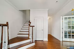 54 Carillon Cir, Livingston, NJ 07039 - Photo 4