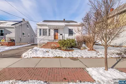 1094 McBride Avenue, Woodland Park, NJ 07424 - Photo 2