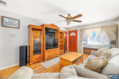 1094 McBride Avenue, Woodland Park, NJ 07424 - Photo 10