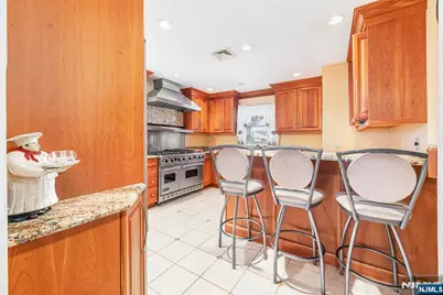 1094 McBride Avenue, Woodland Park, NJ 07424 - Photo 18