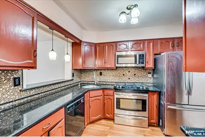 6 Tulip Court, Edison, NJ 08820 - Photo 14