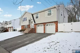14 Carr Pl, Totowa, NJ 07512 - Photo 2