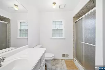 5 Mountain Ridge Road, Bloomingdale, NJ 07403 - Photo 22